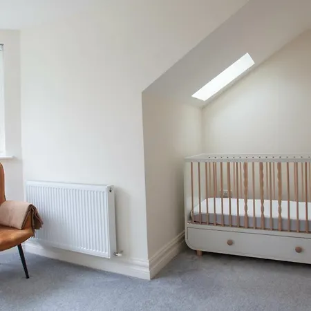 Appartamento Modern 3br Split Level With Balcony 16