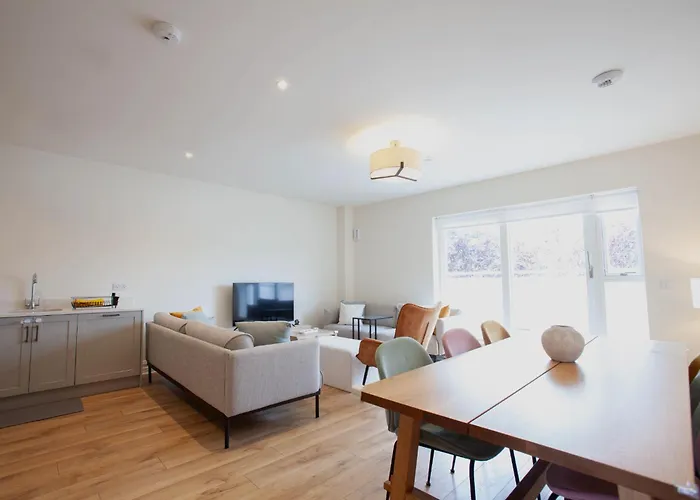 Modern 3br Split Level With Balcony 16 Appartement Dublin