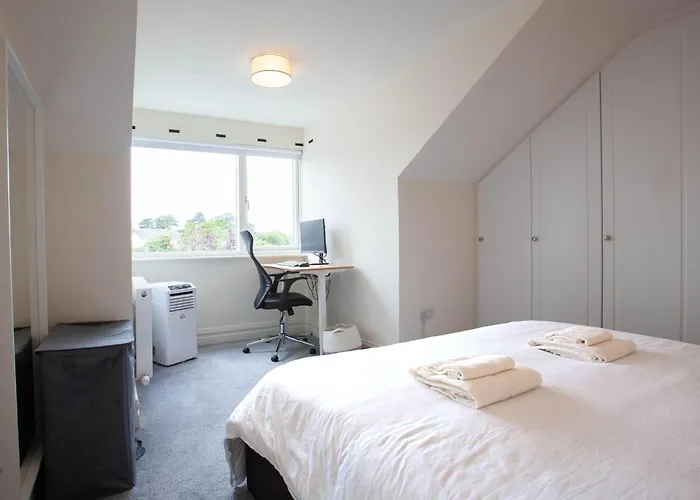 Appartement Modern 3br Split Level With Balcony 16 Dublin